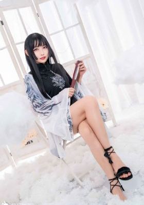 年轻的小婊_HD超清免费观看