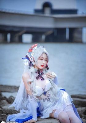 中国性老太hd大全公交车_BD英语免费观看超清