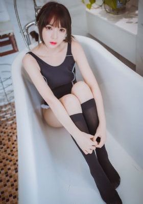 迷人的保姆韩国_4K电影完整版在线观看